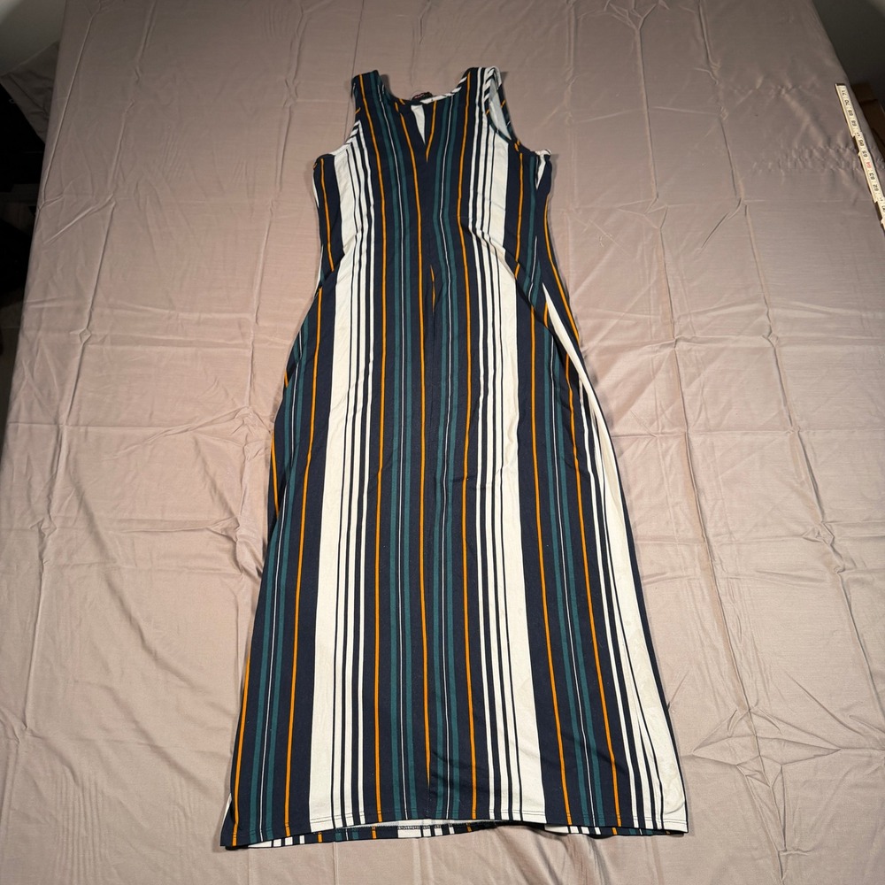 Discreet Women Navy Blue White Teal Striped Sleeveless V-Neck Maxi Dress